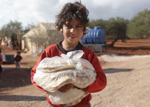 Syria Bread Distribution